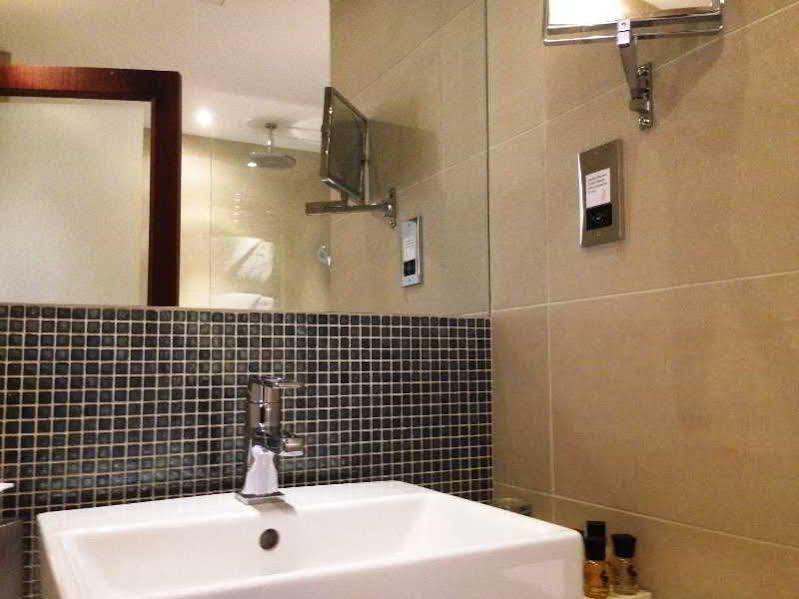 Hotel Du Vin Wimbledon Лондон Екстер'єр фото